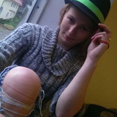 Profile Picture of Michelle Weber (@michell07871676) on Twitter