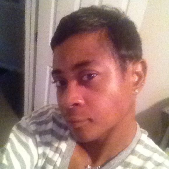 Profile Picture of Erica n. Loper (@loper37) on Poshmark