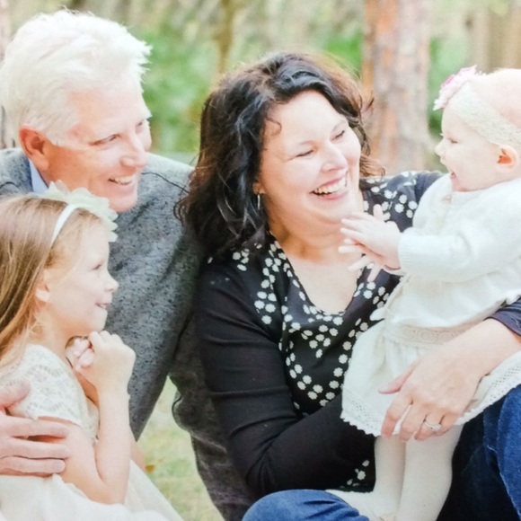 Profile Picture of Amy Vavra (@amyvavra) on Poshmark