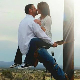 Profile Picture of Aaron M Roethle (MindiandAaron) (@Aaron-M-Roethle) on Facebook