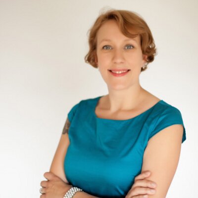 Profile Picture of Tammy McCarron (@tammyhasoptions) on Twitter