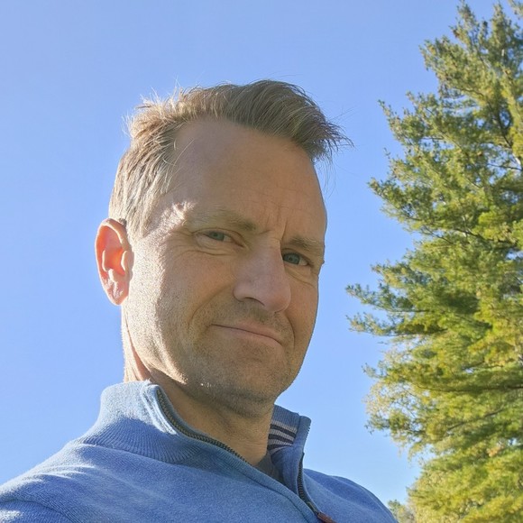 Profile Picture of Chad Daugherty (@chadmd272) on Poshmark