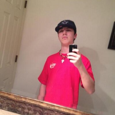 Profile Picture of BlakeMason (@BlakeMason17) on Twitter