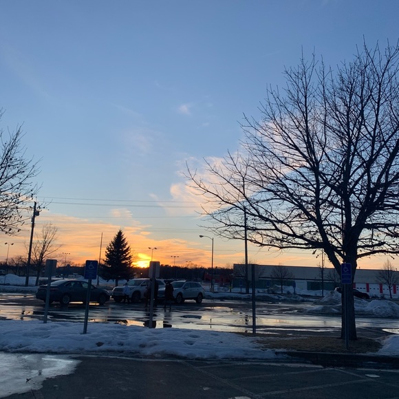 Violet Nelson - Poshmark Profile Picture of Violet Nelson (@lettieloo7) on Poshmark