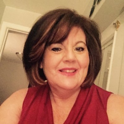 Profile Picture of Ann Kathryn Hearn (@annkhearn) on Twitter