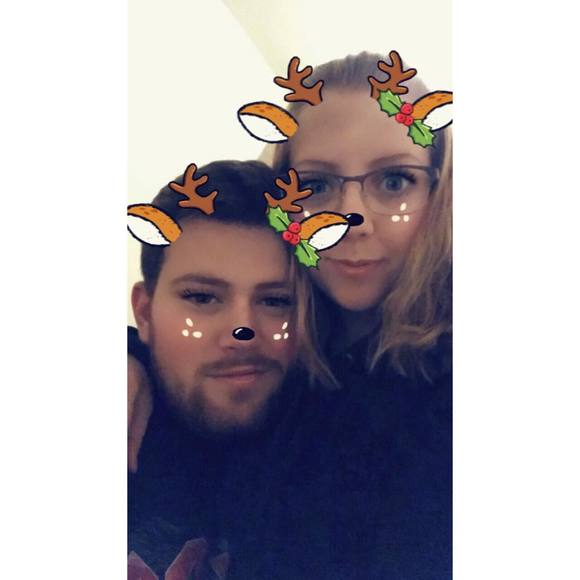 Profile Picture of Veronica Baldes (@verabaldes) on Poshmark