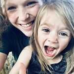 Profile Picture of Catherine Blevins (@glimpses_of_wildflowers) on Instagram