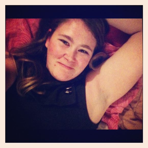 Profile Picture of Alexandra Atamian (@aatamian8) on Poshmark