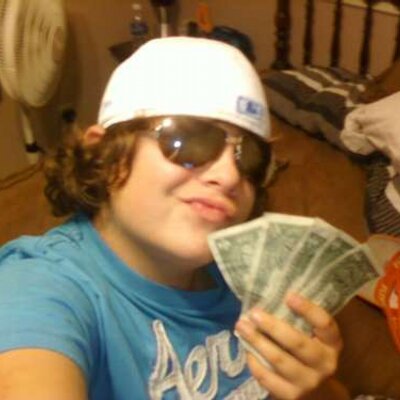 Profile Picture of Alec Helm (@AL3C121) on Twitter