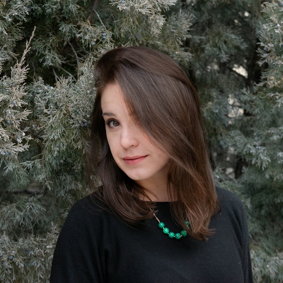 Profile Picture of Erin Ehlis (@erinehlis) on Poshmark