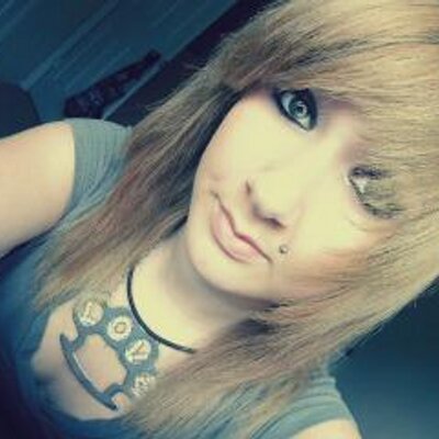 Profile Picture of Lauren ₪ ø Lll ·o. (@LaurenLetoJail) on Twitter