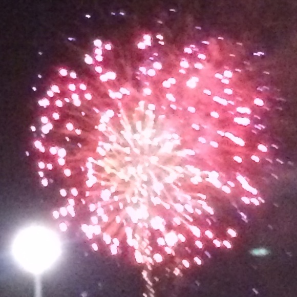 Profile Picture of Kyndall Huffhines (@k_huffy) on Poshmark