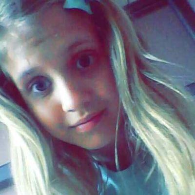 Profile Picture of Julia Moeller (@Julka175) on Twitter