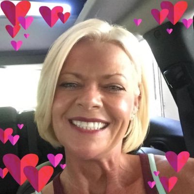 Profile Picture of Tracievan (@TracieVan15) on Twitter