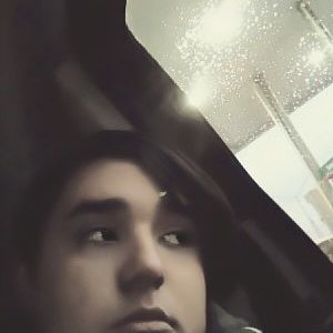 Profile Picture of Aaron Lerma (@AaronLerma10) on Twitter