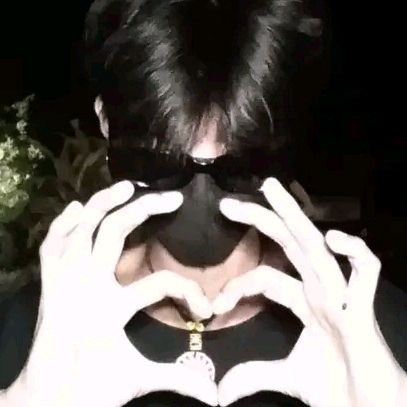 Profile Picture of jamessski (@jamessski) on Tiktok