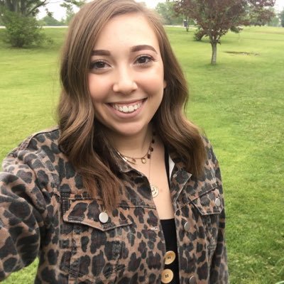 Profile Picture of Cassie (@cassie_cook_) on Twitter