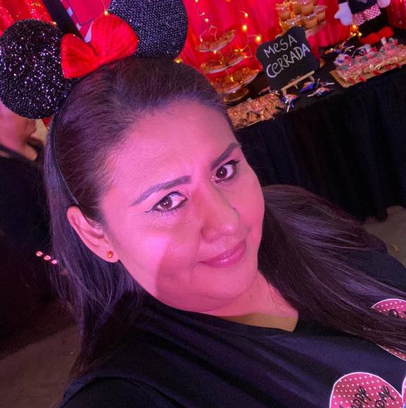 Profile Picture of Leonor Ramirez (@anar6368) on Poshmark