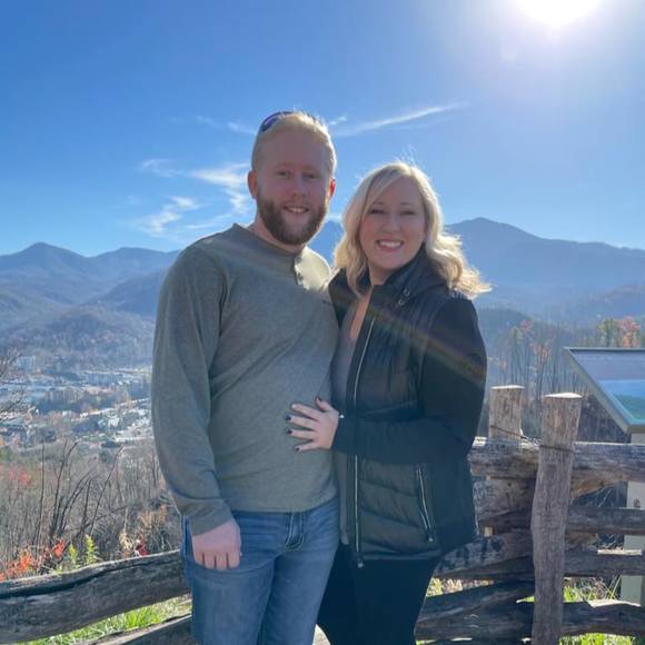 Profile Picture of Kirsten Fusner (@kirstenfusner) on Poshmark