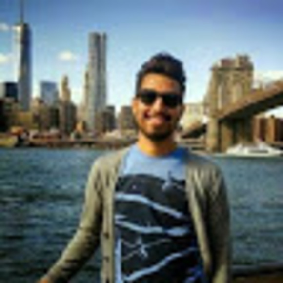 Profile Picture of Tzadakel daniel Alonso (@tzadakel) on Poshmark