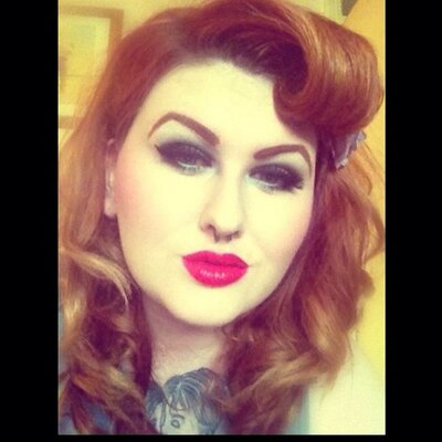 Profile Picture of Michaela Kidd (@KaLa_AlArMiNg) on Twitter