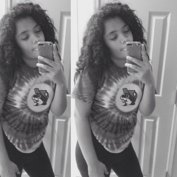 Yajaira Reyes - Poshmark Profile Picture of Yajaira Reyes (@princessyaya22) on Poshmark