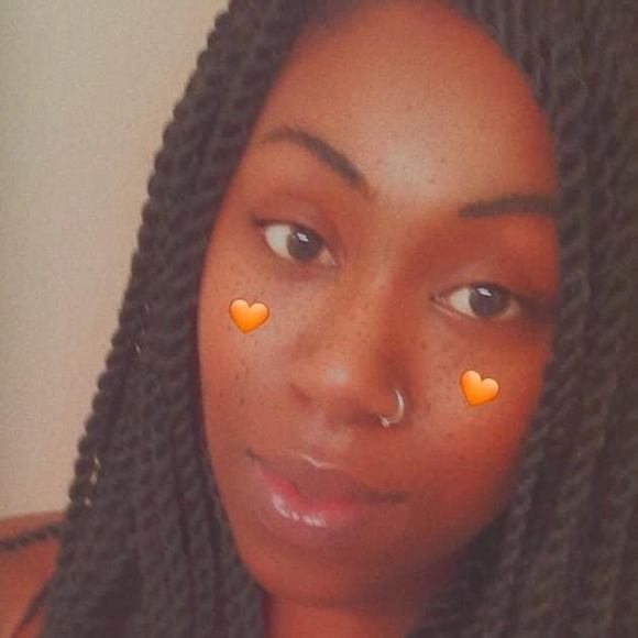Profile Picture of Crystalyne Mcclenney (@hotchoc91) on Poshmark