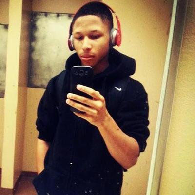 Profile Picture of Alexander  Neal (@KidTheft) on Twitter