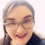 Profile Picture of Tori Neal (@from_the_desk_of_tn) on Instagram