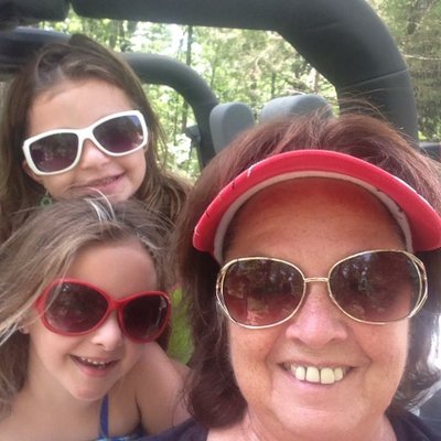 Profile Picture of Vicki Isom (@VickiIsom2) on Twitter