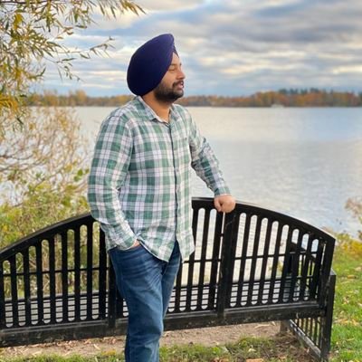 Profile Picture of Maninder Grewal (@imanindergrewal) on Twitter