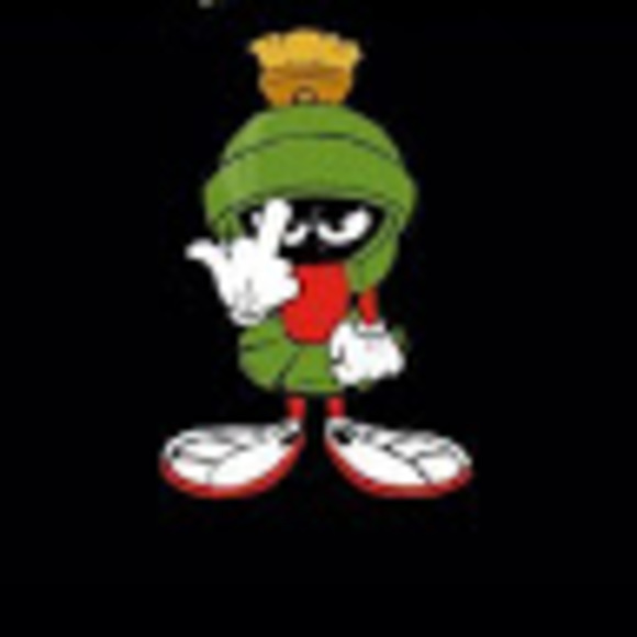 Profile Picture of Christopher Rosenthal (@rosenthal72) on Poshmark