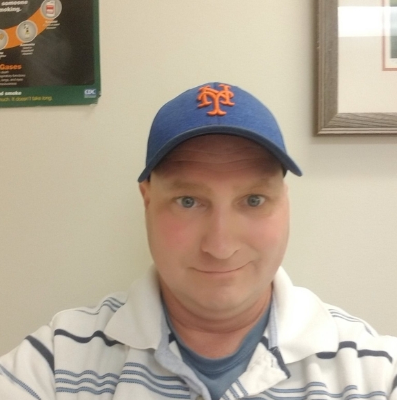 Profile Picture of Richard Bell (@richardmbell74) on Poshmark