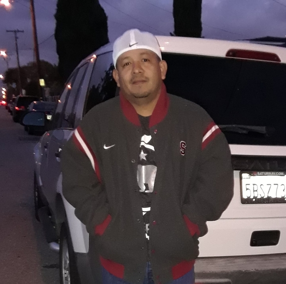 Profile Picture of Erick Avendaño jiron (@tupac232011) on Poshmark