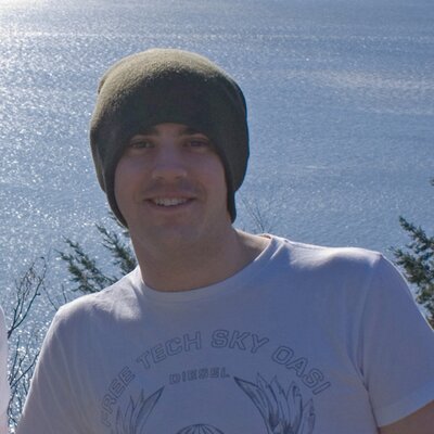 Profile Picture of Nick Wren (@knickknack78) on Twitter