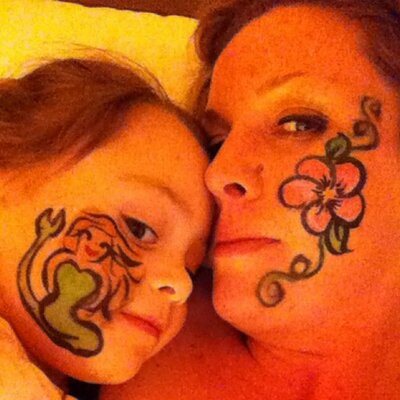 Profile Picture of Amanda Treadaway (@AmandaTreadaway) on Twitter