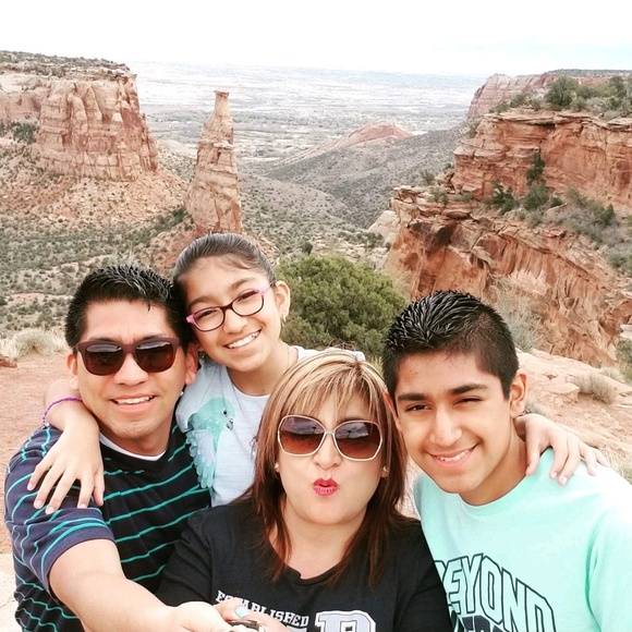 Profile Picture of Gustavo Castaneda (@gustcast) on Poshmark