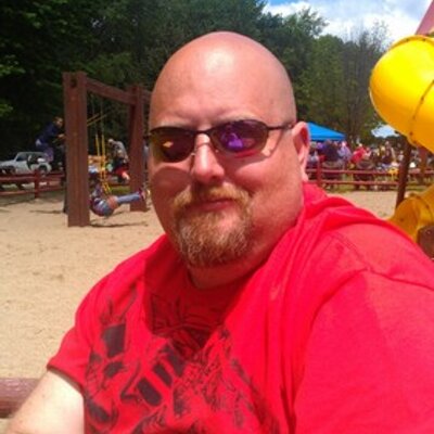 Profile Picture of Jeffrey Coe (@fatboy3303) on Twitter
