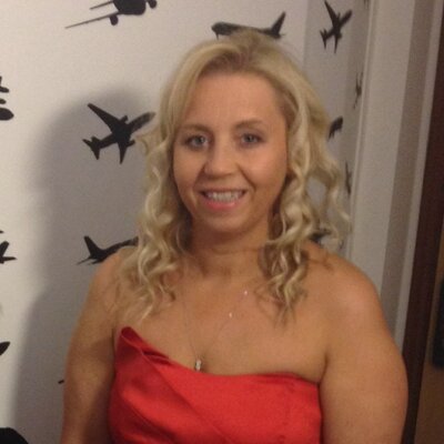 Profile Picture of Julia Terry (@Julia1210t) on Twitter