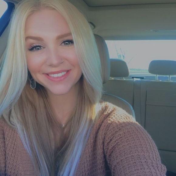 Profile Picture of Danielle Pipkin (@tattdsweetheart) on Poshmark