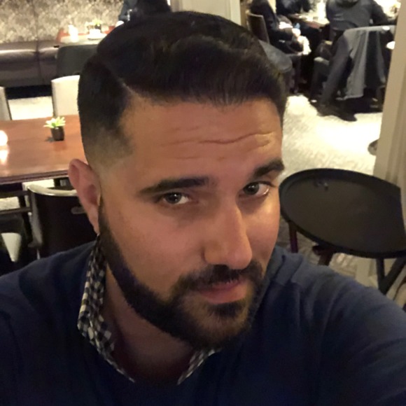 Profile Picture of Thomas Bramlage (@tbramlage) on Poshmark