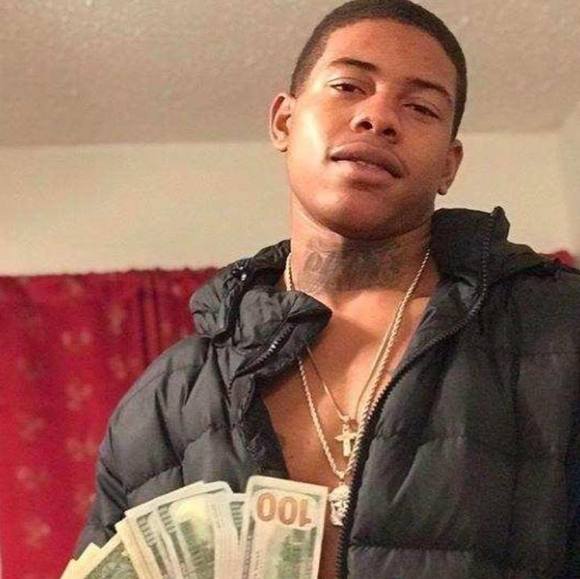 Profile Picture of Antoine Booker (@antoinebooker01) on Poshmark