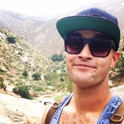 Profile Picture of Andrew Arvin (@hairywizurd) on Twitter