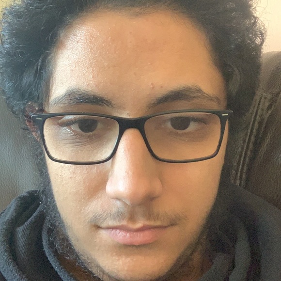 Profile Picture of Firas Al dakhil (@firas772) on Poshmark