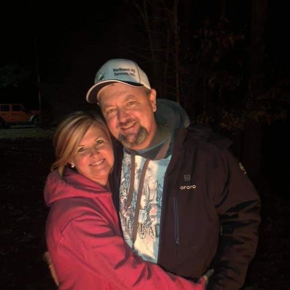 Profile Picture of Stephanie Conville (@stephriles) on Poshmark