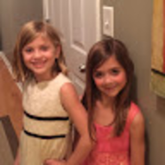 Profile Picture of Lyla segard Segard (@lylasegard) on Poshmark