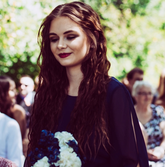 Profile Picture of Brooke Giebel (@brogiebel) on Poshmark