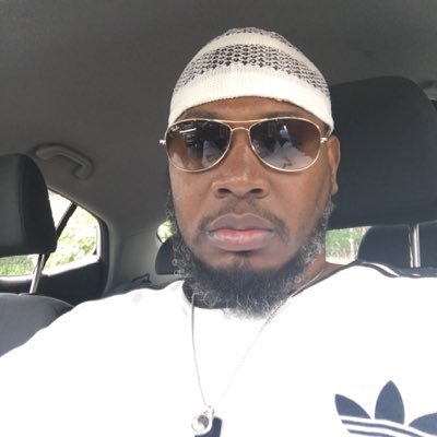 Profile Picture of James Devaughn (@JamesDevaughn7) on Twitter