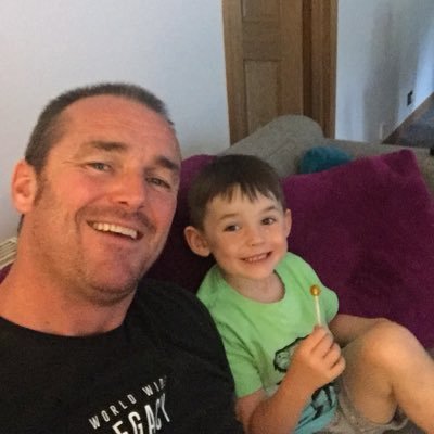 Profile Picture of Paul Beacham (@Beachy1977) on Twitter