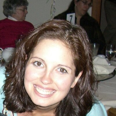 Profile Picture of Stephanie Sampiere (@ZSamps) on Twitter